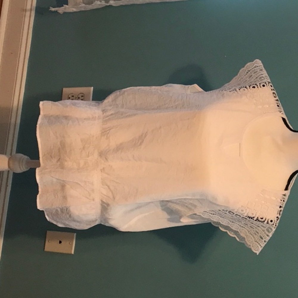 Women’s Cotten white lace dress shirt